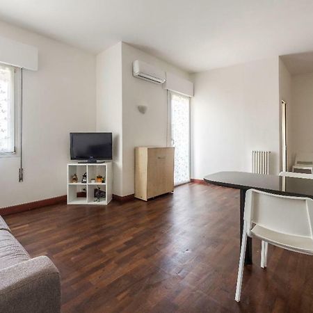 Piccolo Flat Near Venice Mestre Buitenkant foto