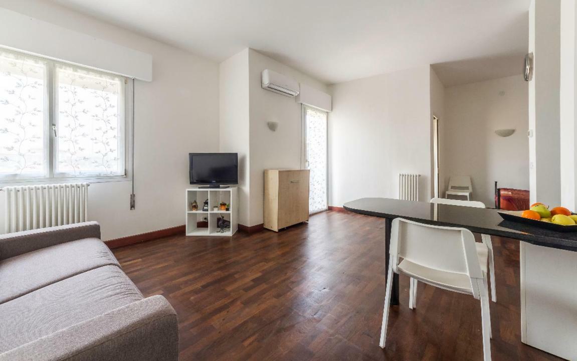 Piccolo Flat Near Venice Mestre Buitenkant foto