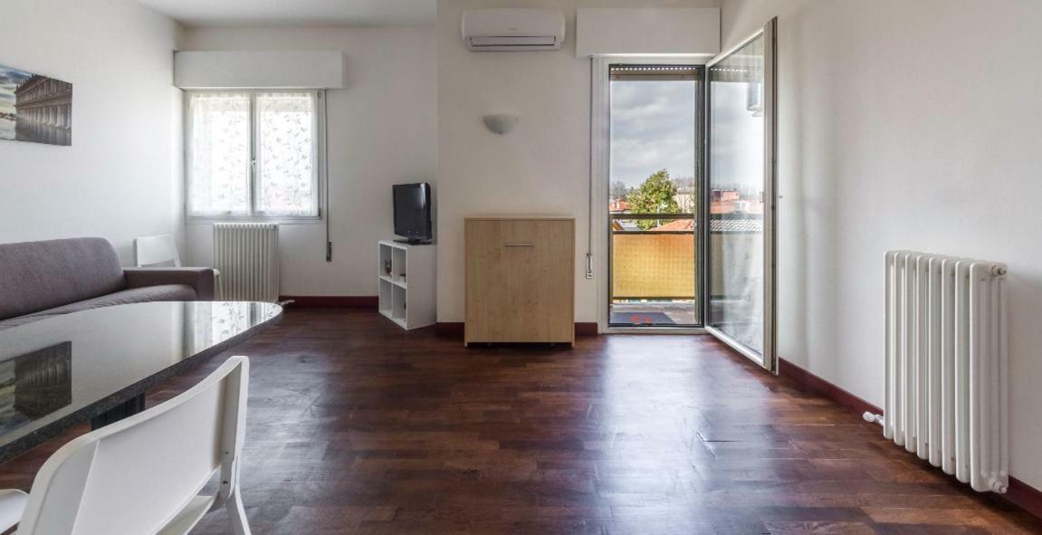 Piccolo Flat Near Venice Mestre Buitenkant foto